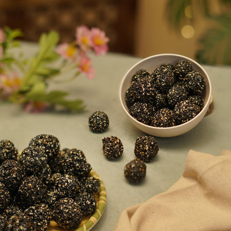Black Til Ladoo 600 Gms Healthy Foods